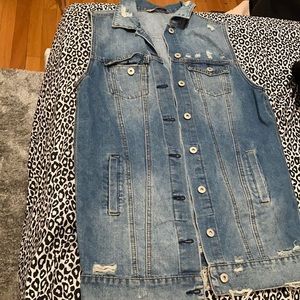 Boyfriend style denim vest